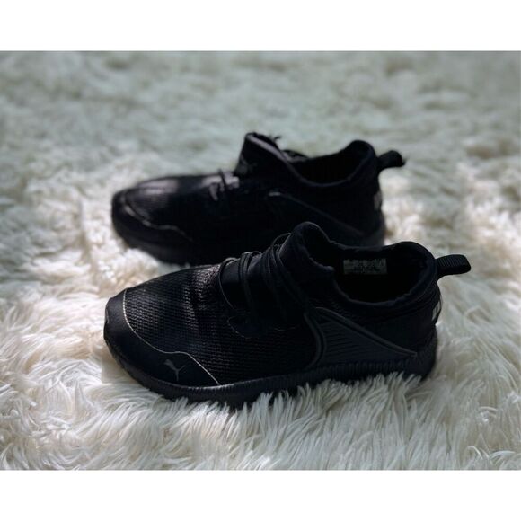 Black Boys Puma Sneakers Non Tie Size 11 - Picture 4 of 9